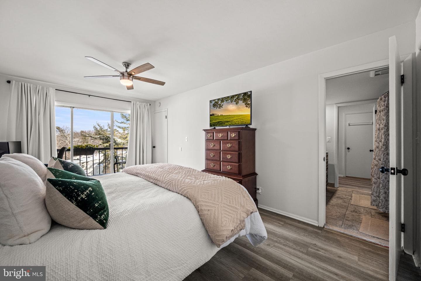 147 W Kenilworth Circle photo 18
