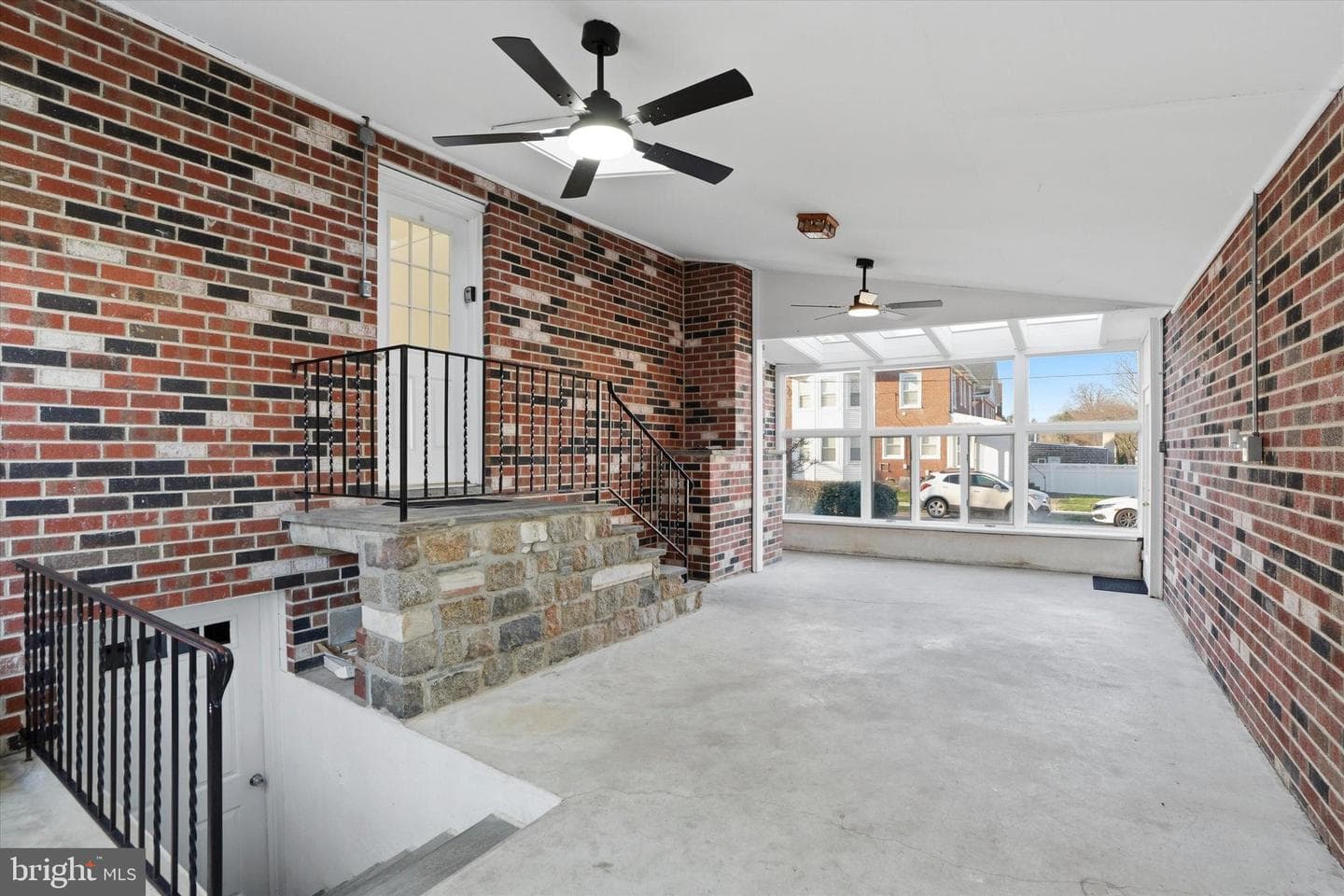 856 Martin Avenue photo 19