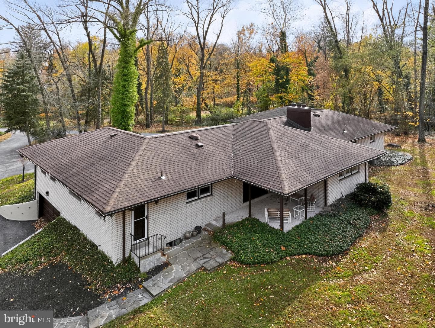1013 Glen Road photo 7