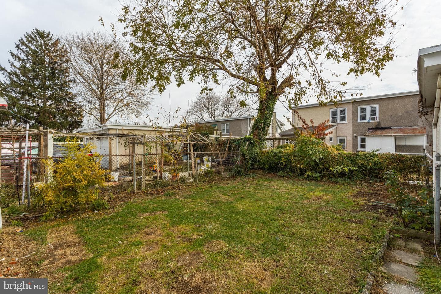7210 Spruce Street photo 33