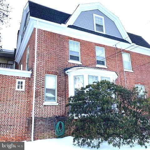69 Owen Ave, Lansdowne