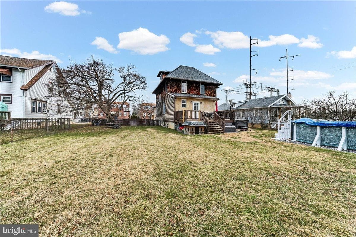 140 Isabel Avenue photo 28
