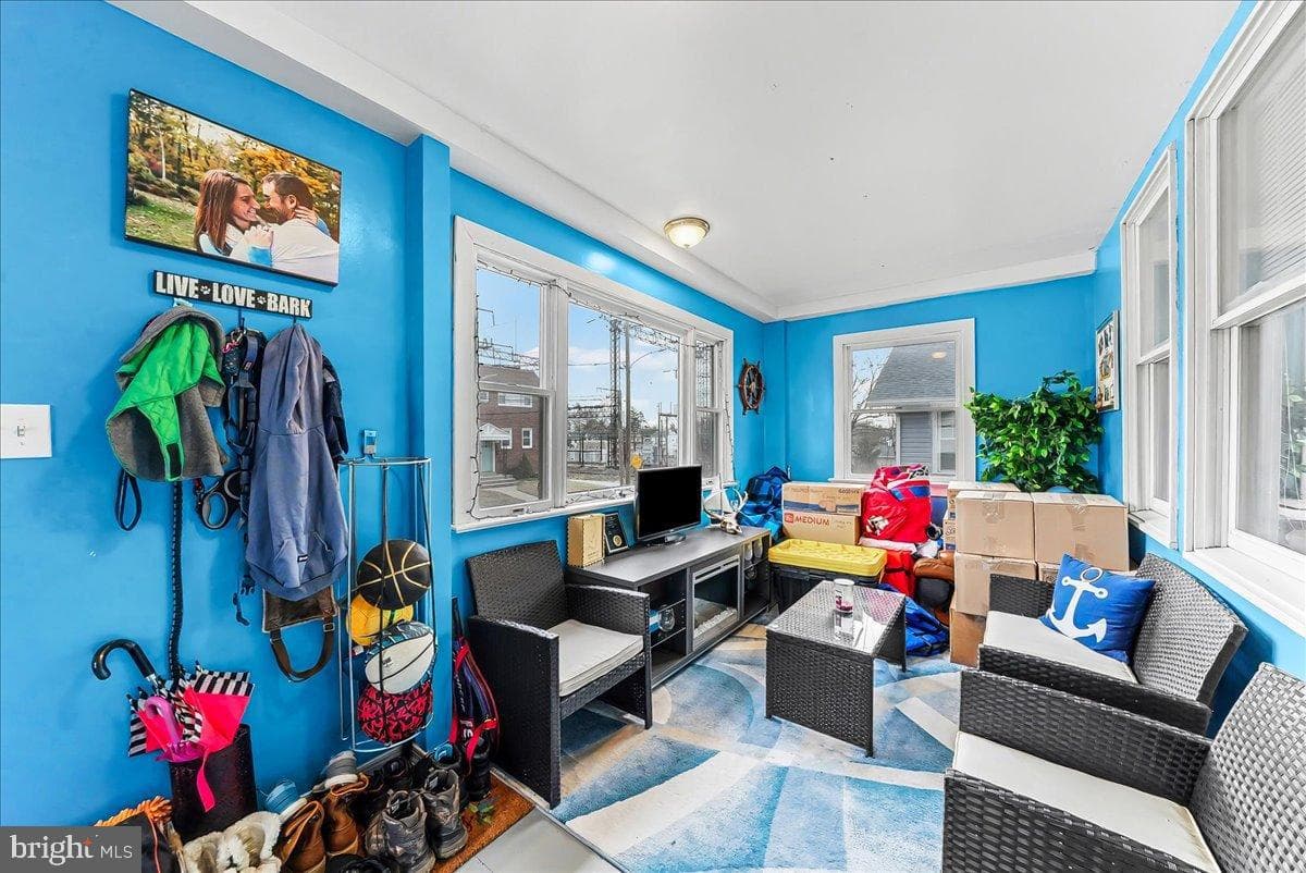140 Isabel Avenue photo 6
