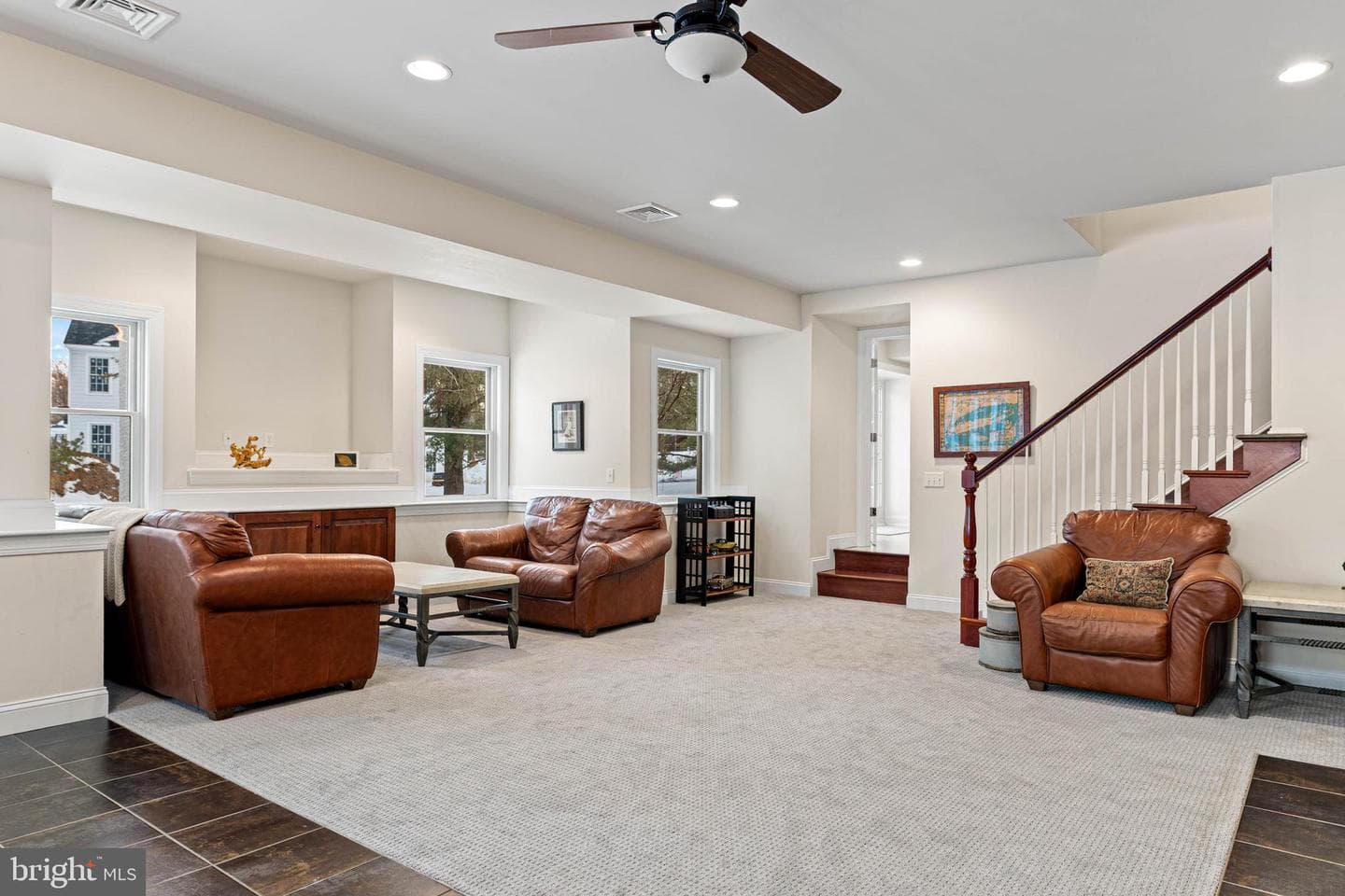541 Atterbury photo 25
