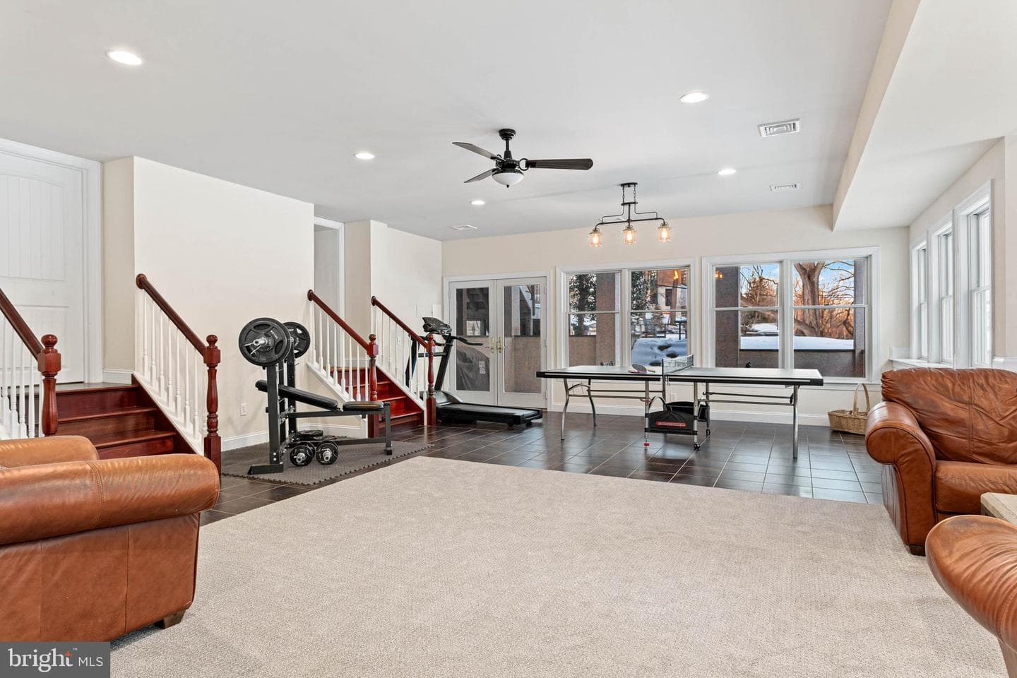 541 Atterbury photo 27