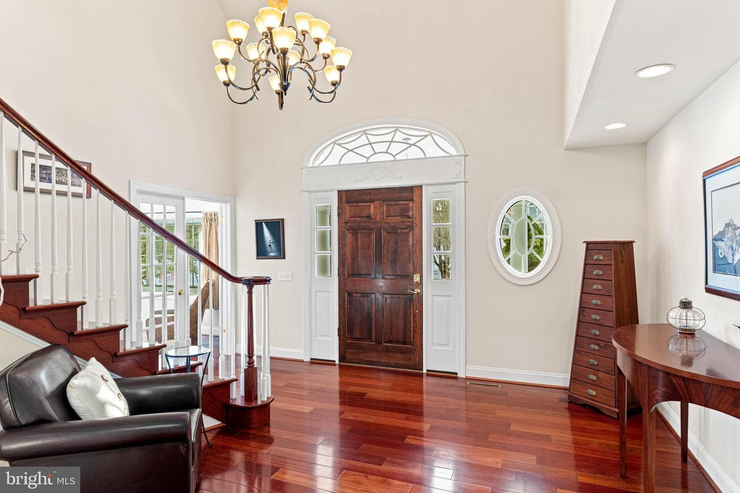 541 Atterbury photo 5