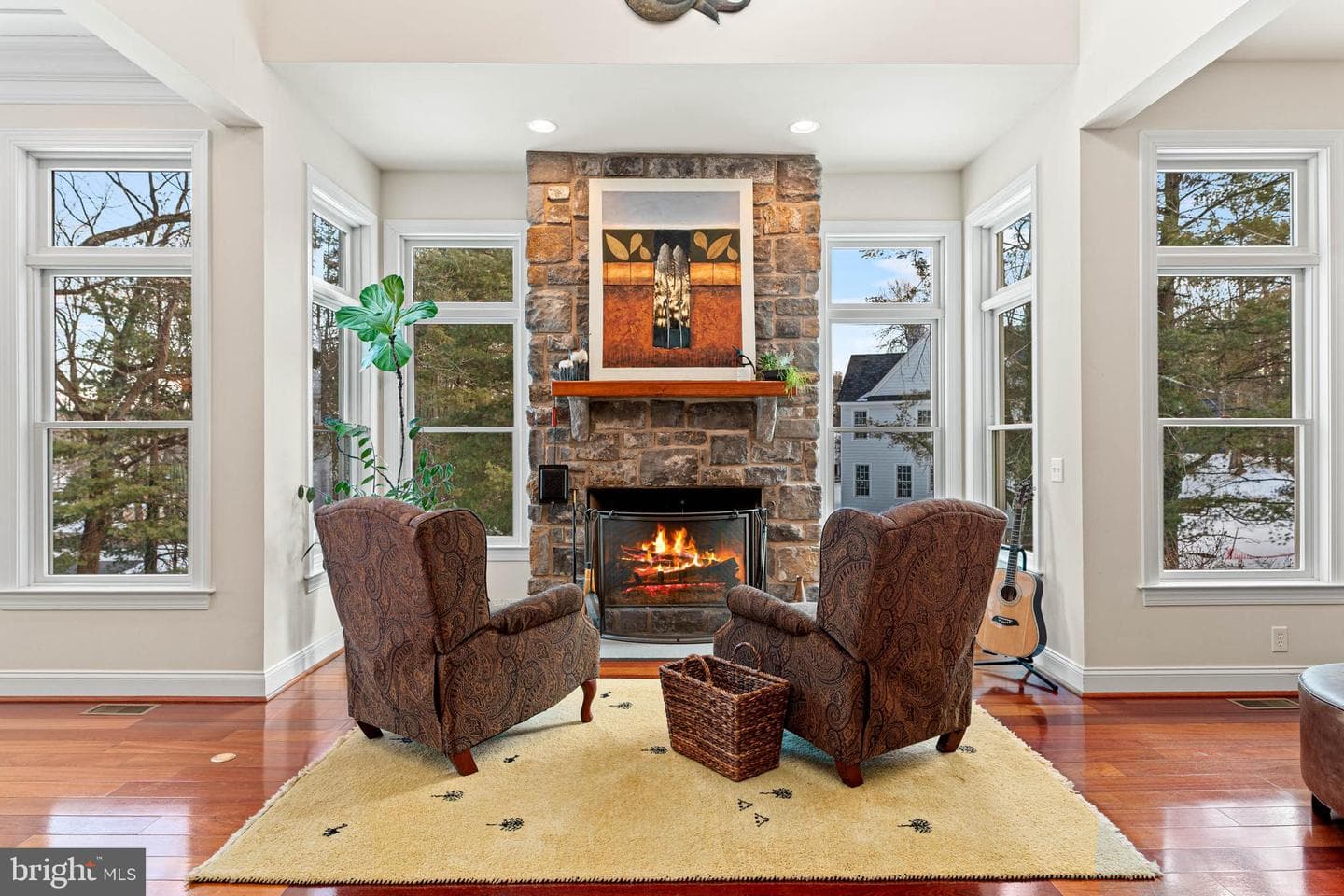 541 Atterbury photo 8