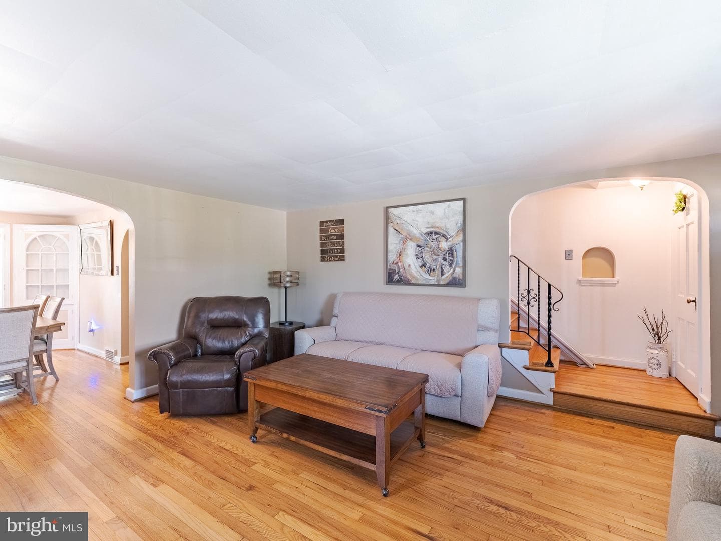 160 W Essex Avenue photo 19