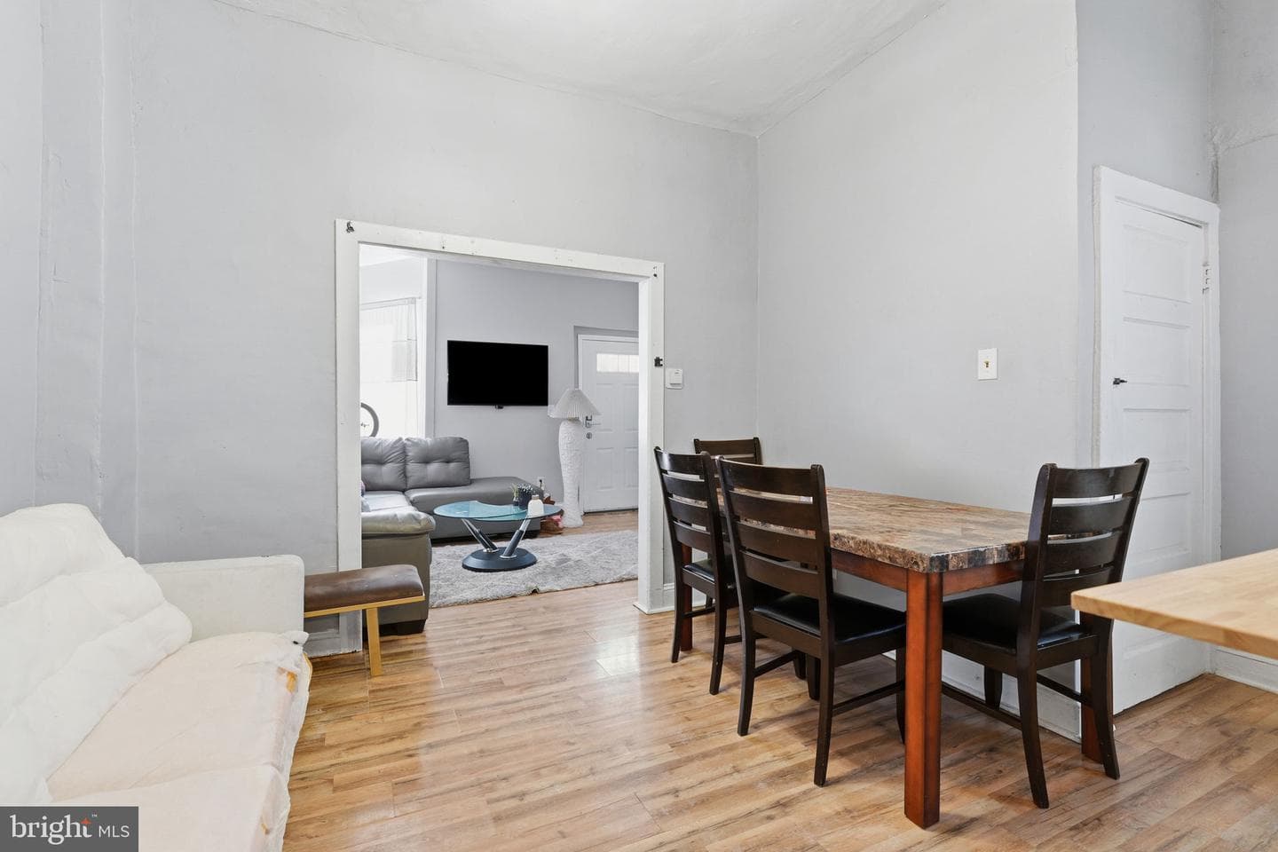 46 S Maple Avenue photo 5