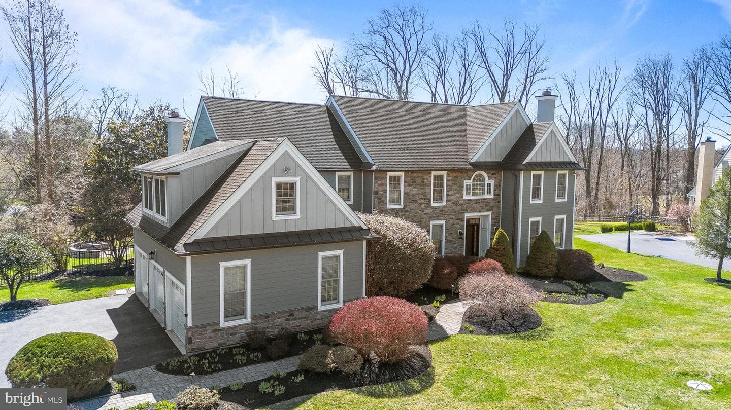 4 Greystone Circle