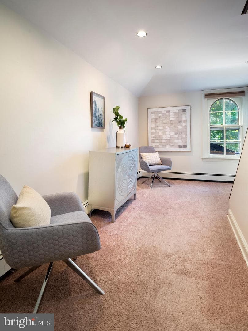 220 Radnor Chester Road photo 21