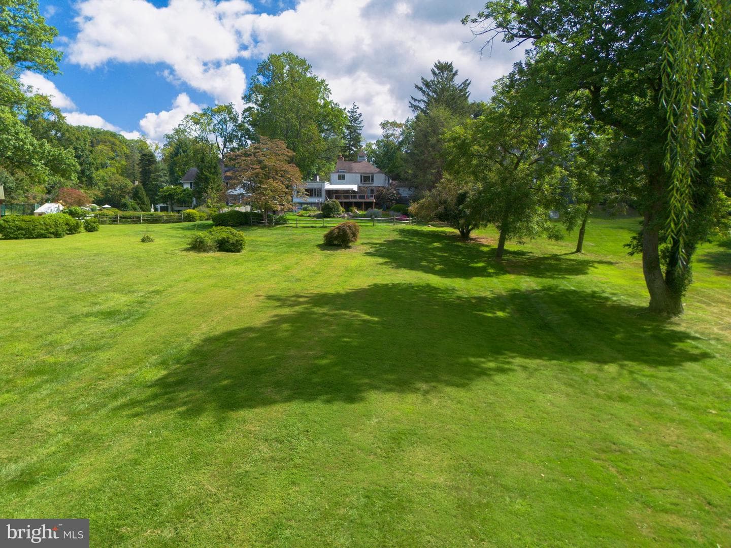 220 Radnor Chester Road photo 27
