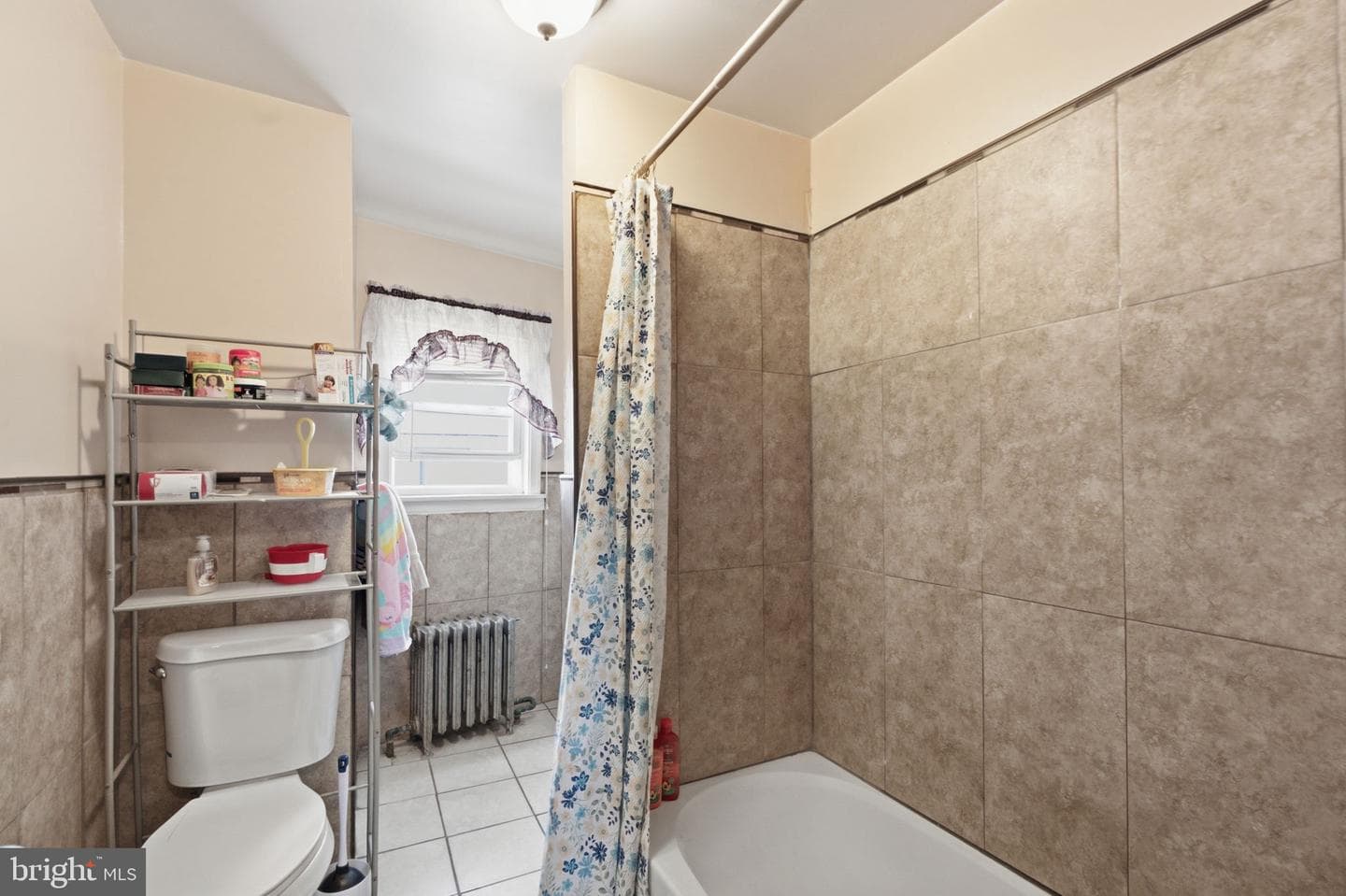 208 Walnut Street photo 24