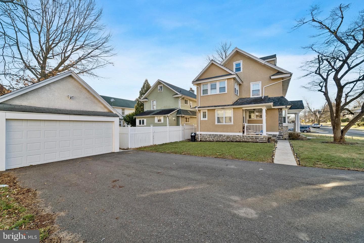 341 Wayne Avenue photo 2
