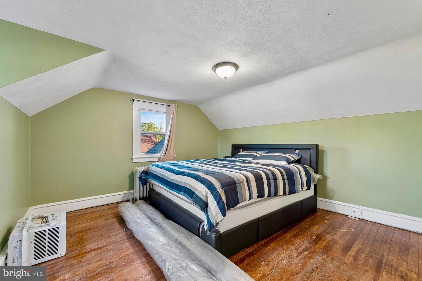 341 Wayne Avenue photo 9