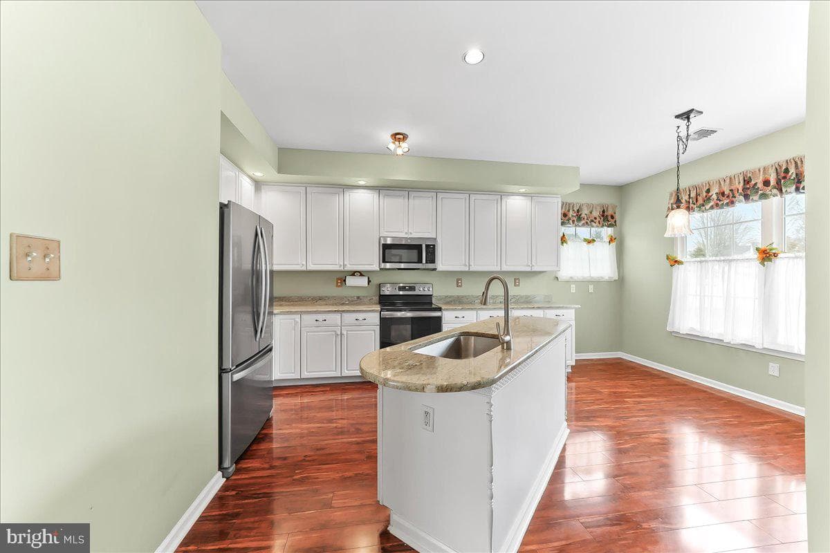 1505 N Hunting Horn Turn photo 12