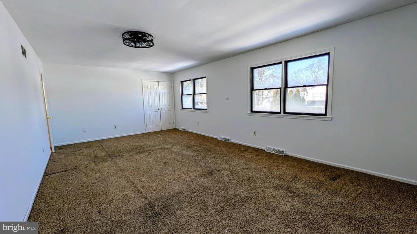 1 W Belair Road photo 15