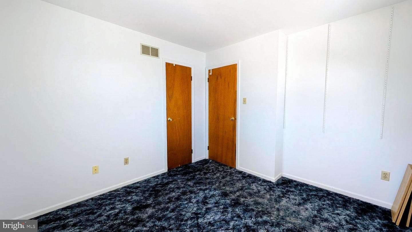 1 W Belair Road photo 18