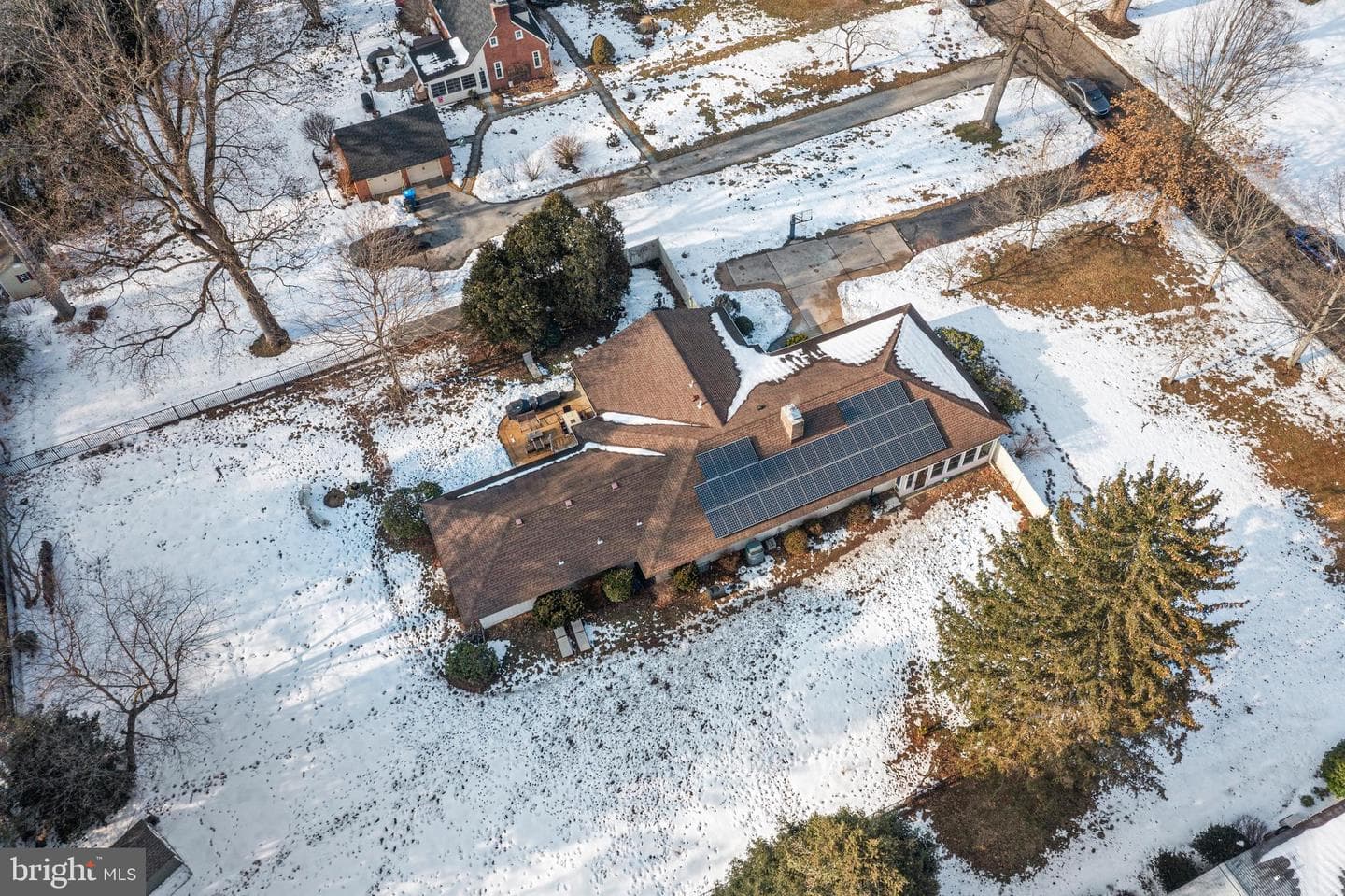 905 Heathdale Lane photo 76