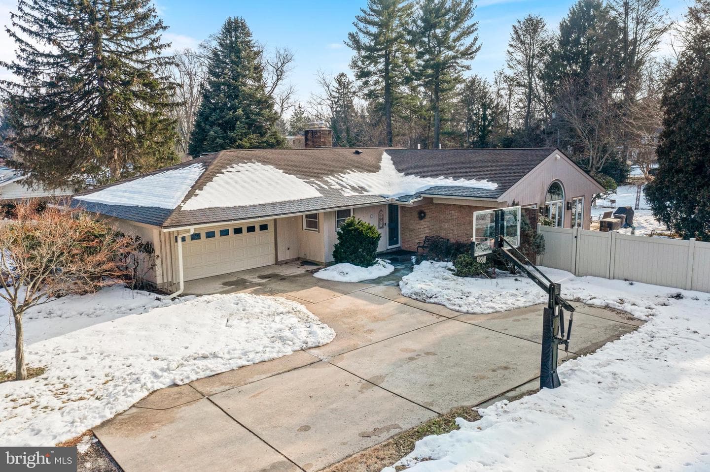 905 Heathdale Lane photo 79