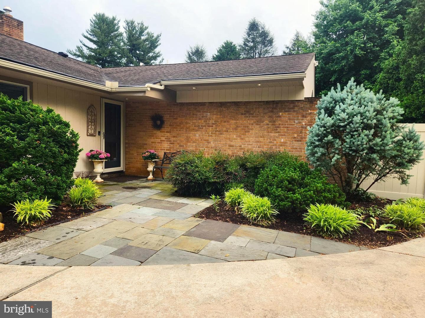 905 Heathdale Lane photo 84