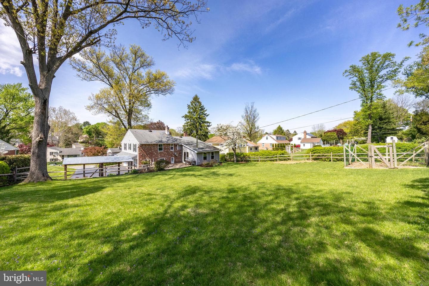 111 Brookside Road photo 35