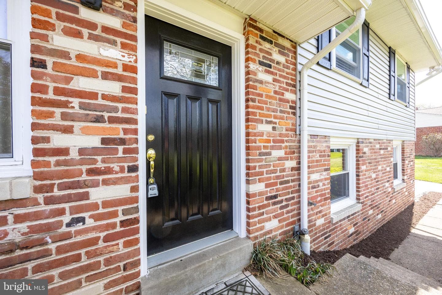 111 Brookside Road photo 5