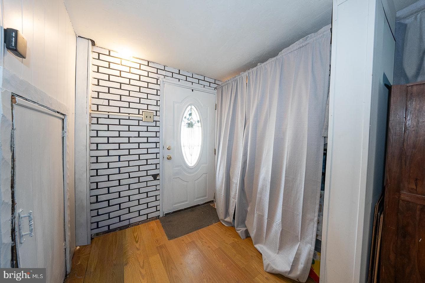 842 School Lane photo 37