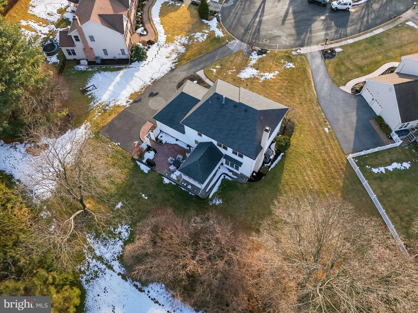 9 Heatherstone Way photo 50