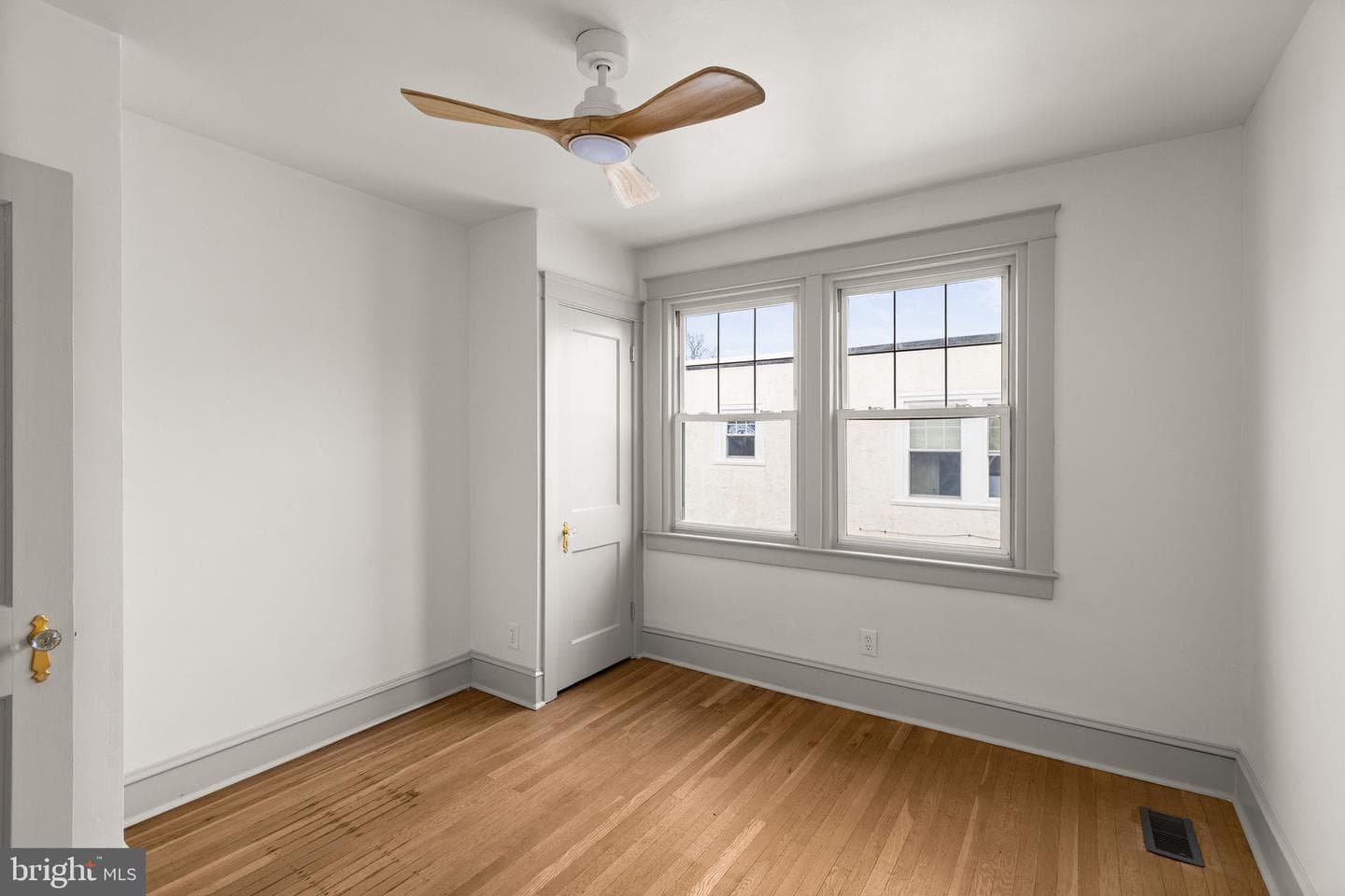 633 Georges Lane photo 24