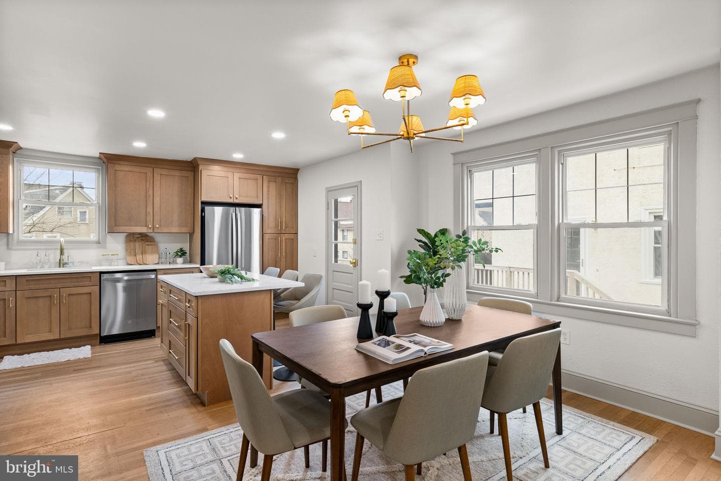 633 Georges Lane photo 8