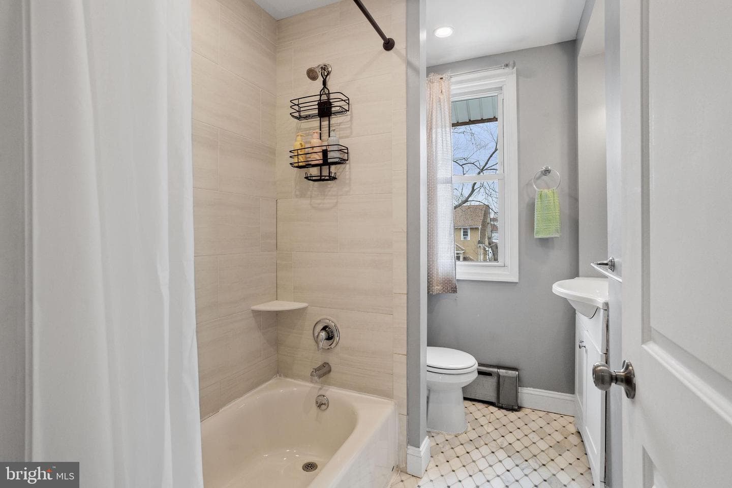 22 Lexington Avenue photo 16