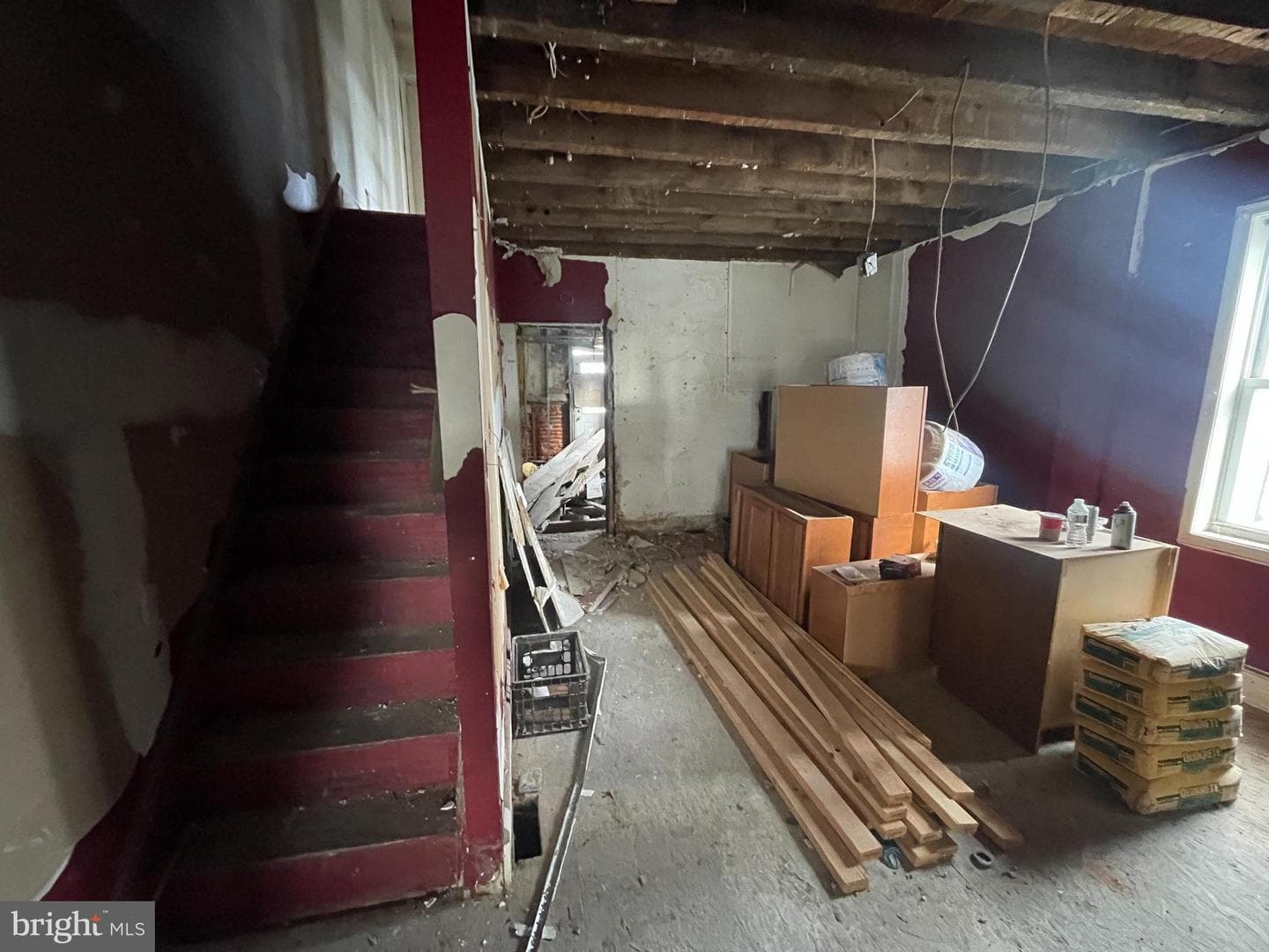 409 Flower St photo 4