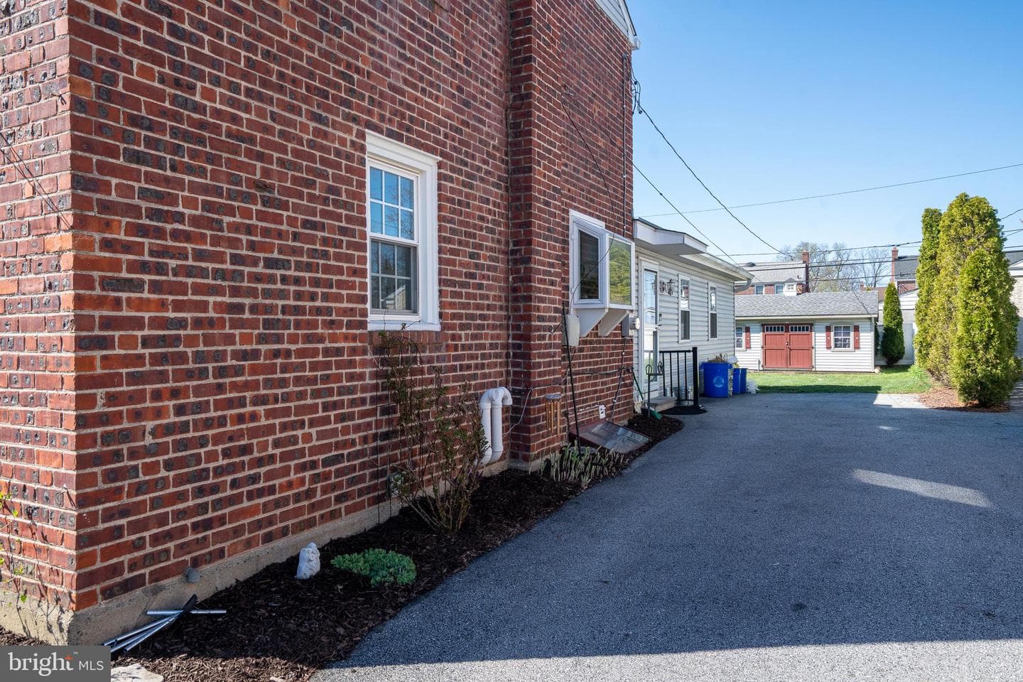 2632 Wendy Road photo 3