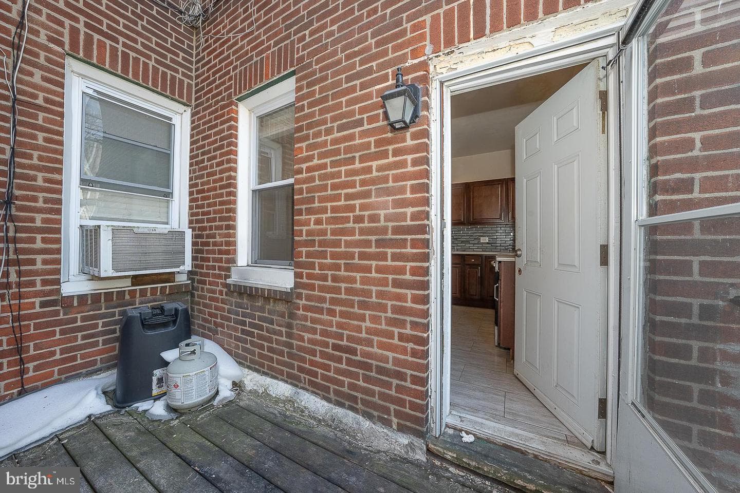 232 Copley Road photo 46