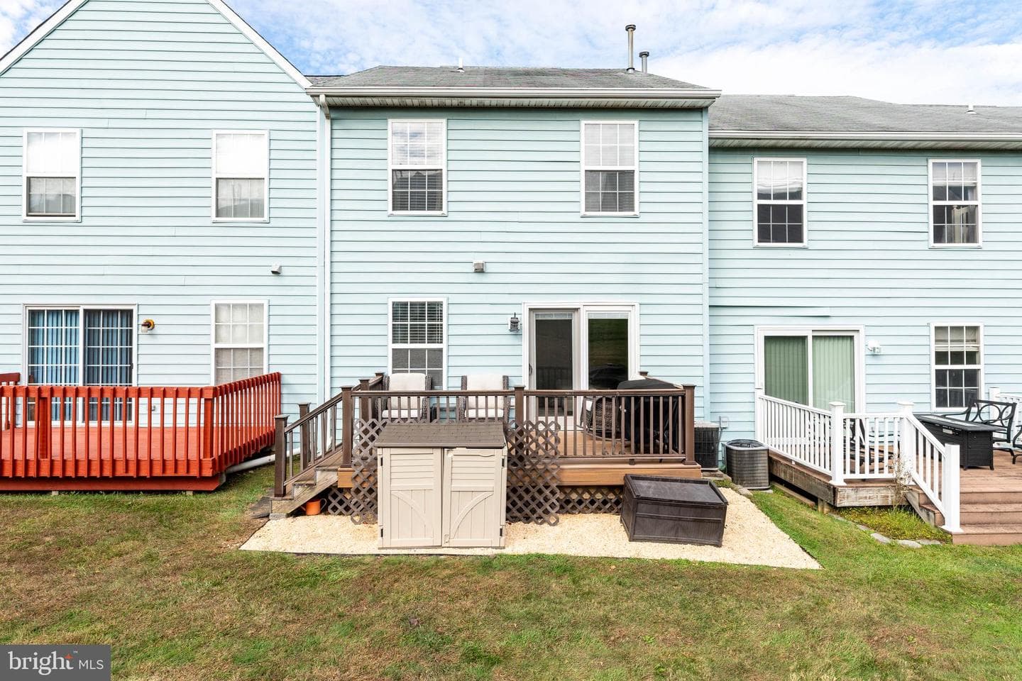 632 Woodgate Lane photo 25
