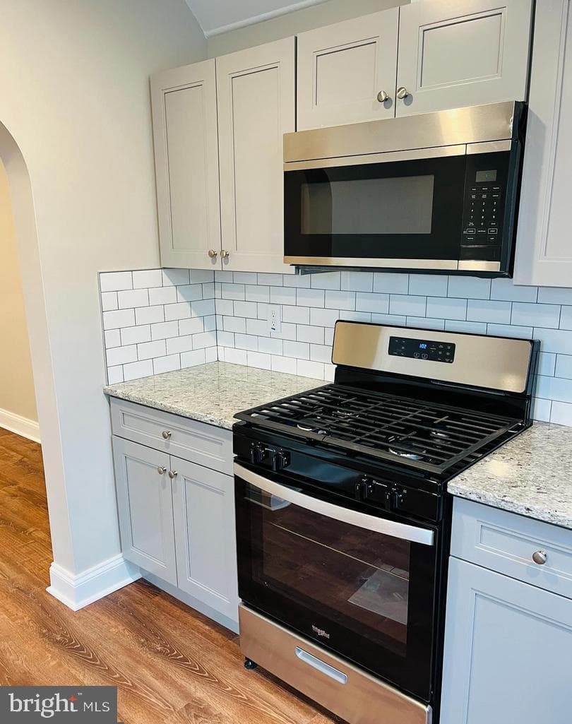 424 N Springfield Road photo 4