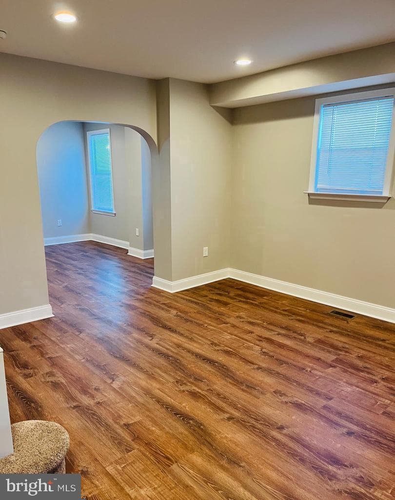 424 N Springfield Road photo 9