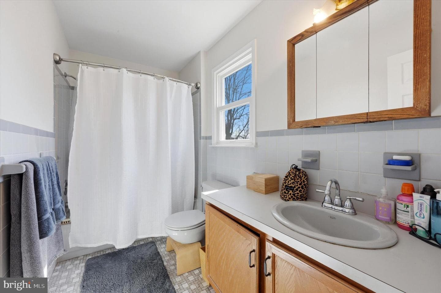 234 Broomall Street photo 16