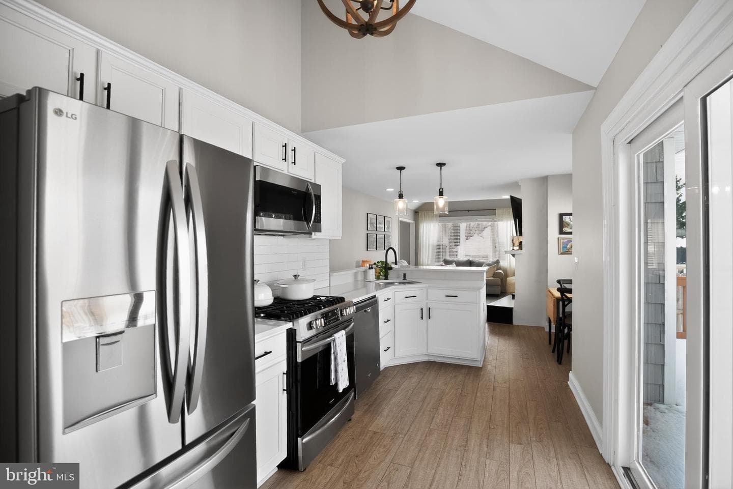 1005 Woodcliffe Avenue photo 26