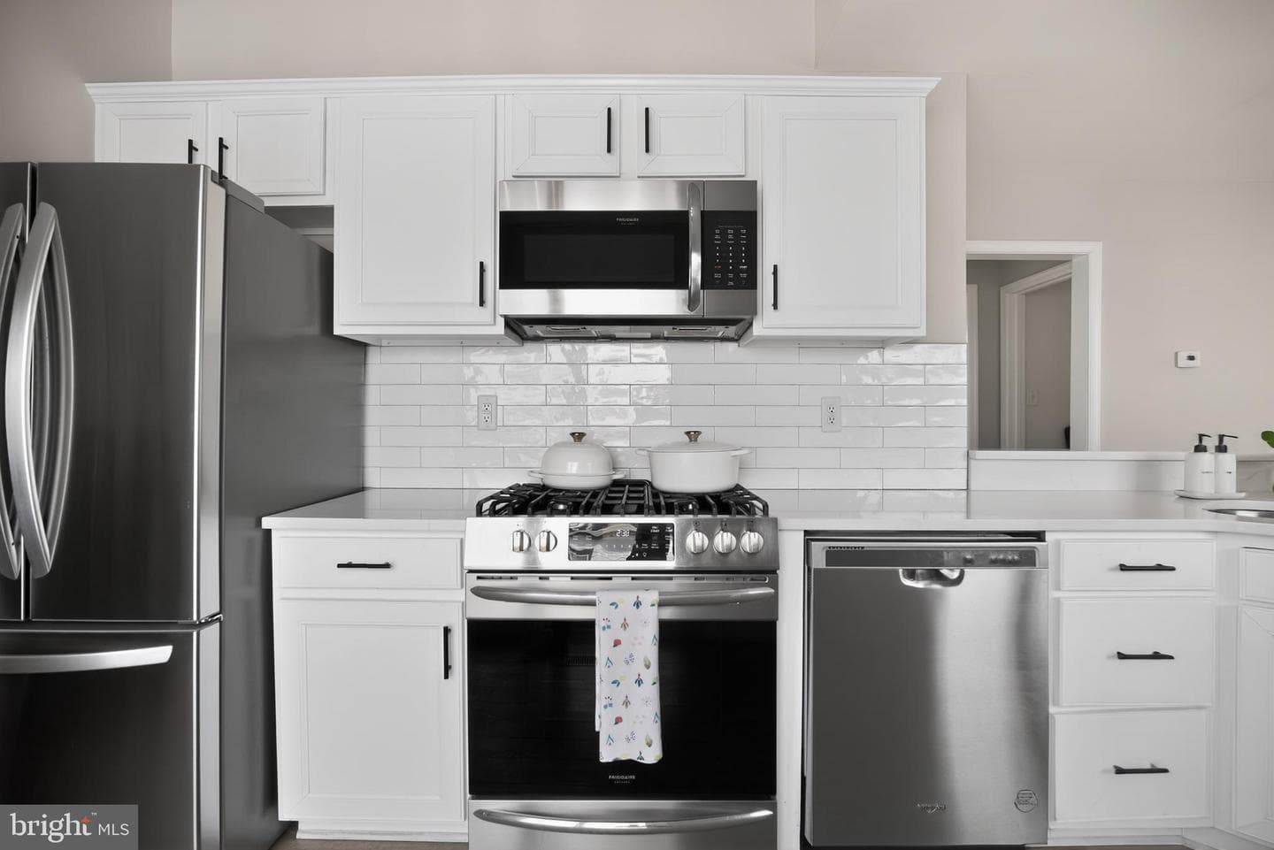 1005 Woodcliffe Avenue photo 27