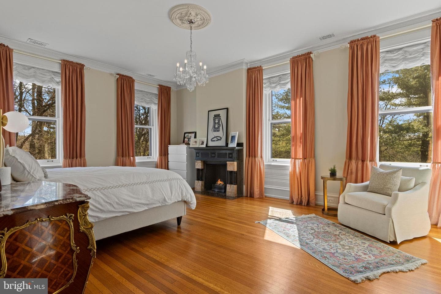 228 S Radnor Chester Road photo 46