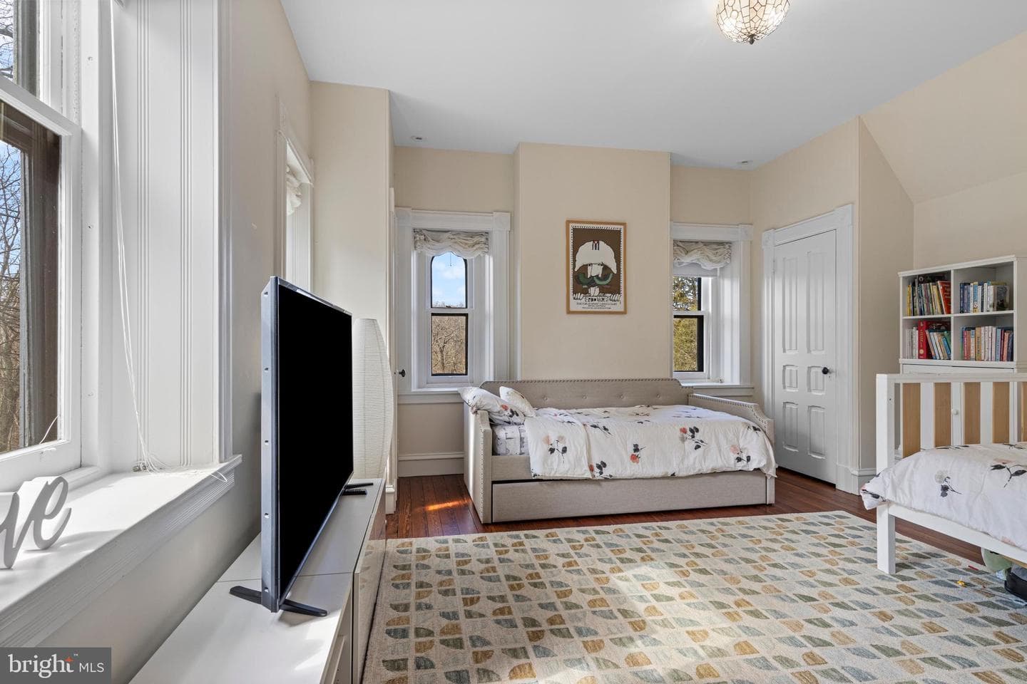228 S Radnor Chester Road photo 58