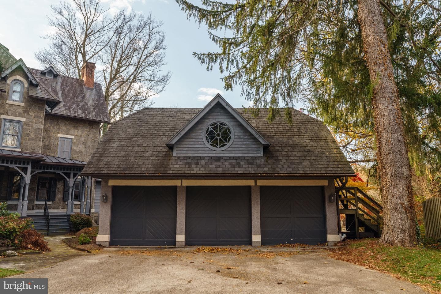 228 S Radnor Chester Road photo 74