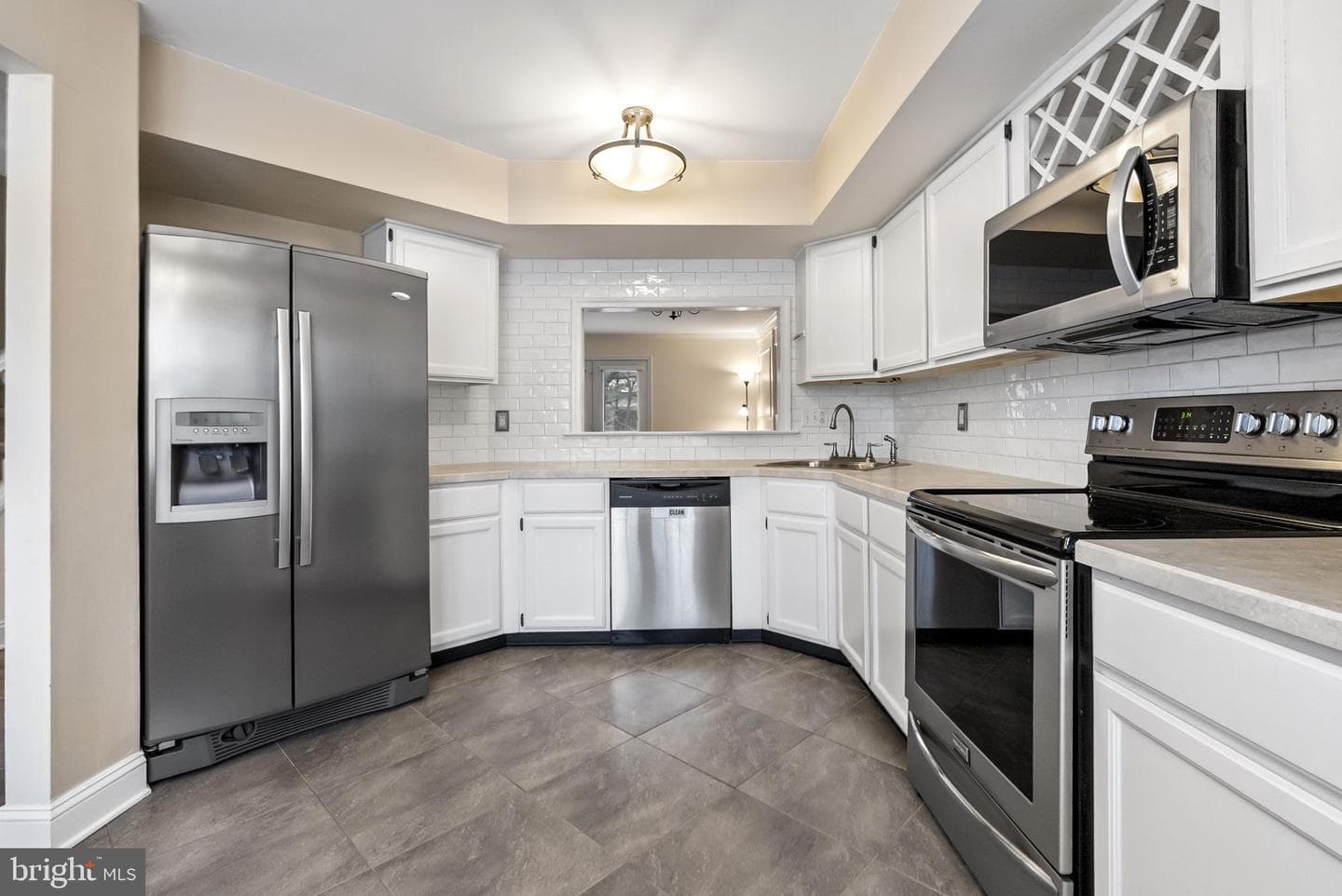 605 Meadow Court ##605 photo 11