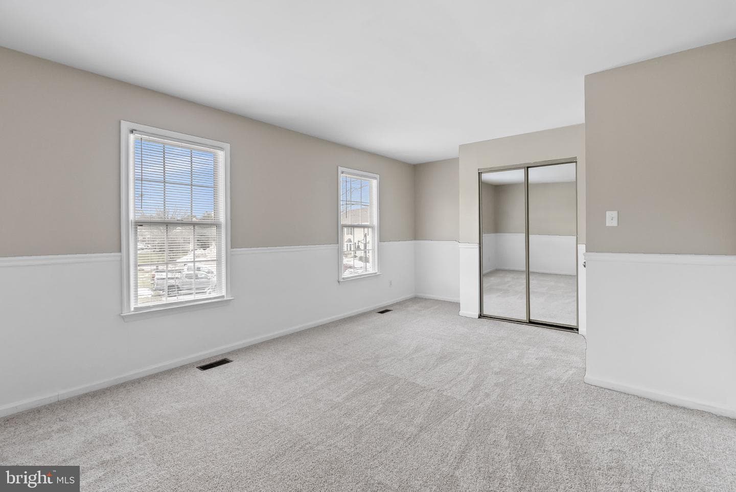605 Meadow Court ##605 photo 26