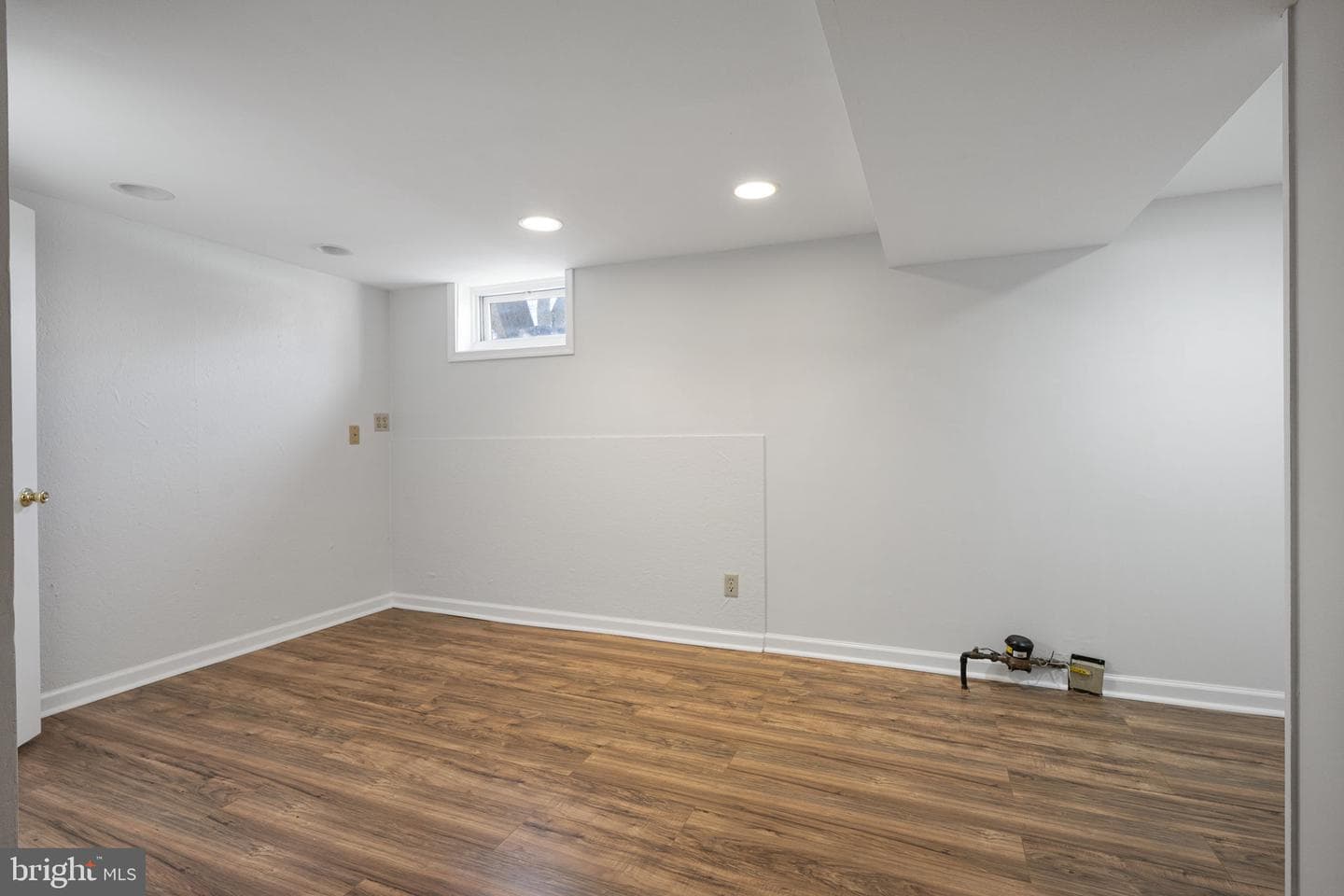 200 Willowbrook Avenue photo 24