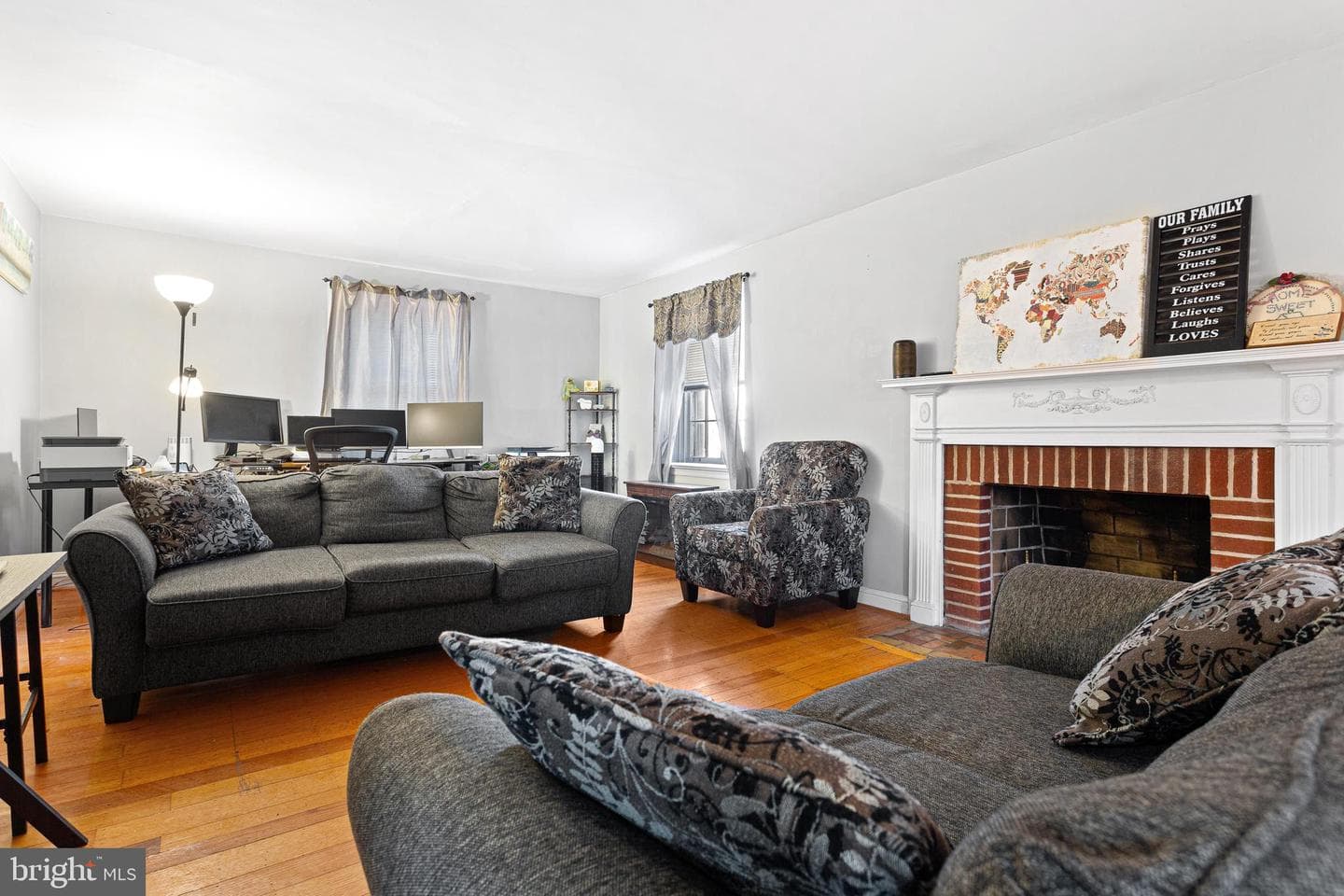 800 Collenbrook Avenue photo 5
