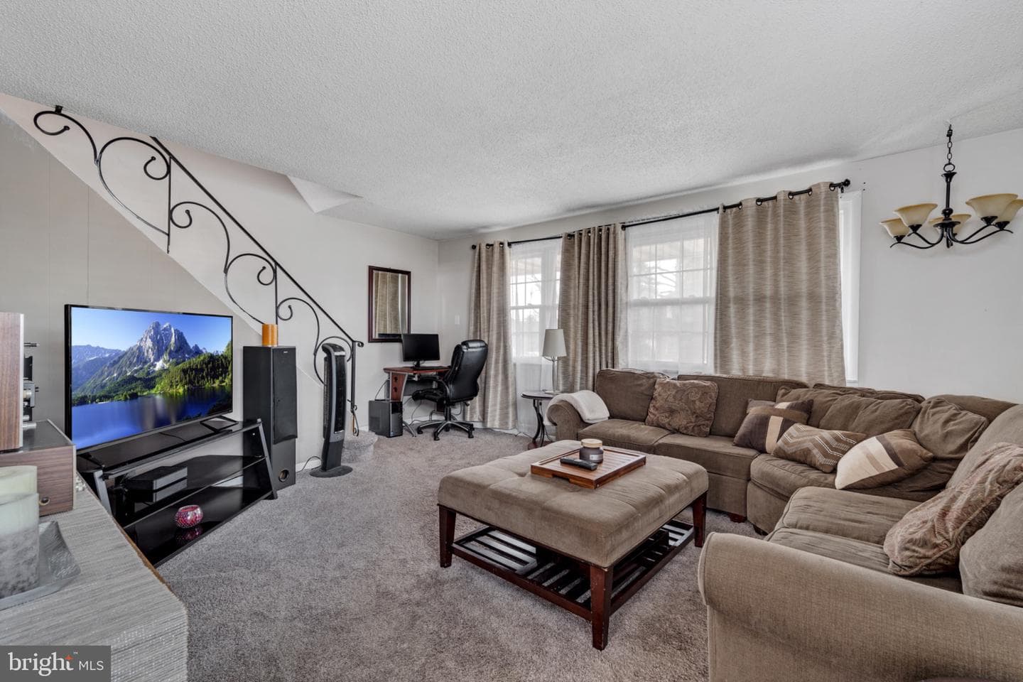1402 Conway Drive photo 3