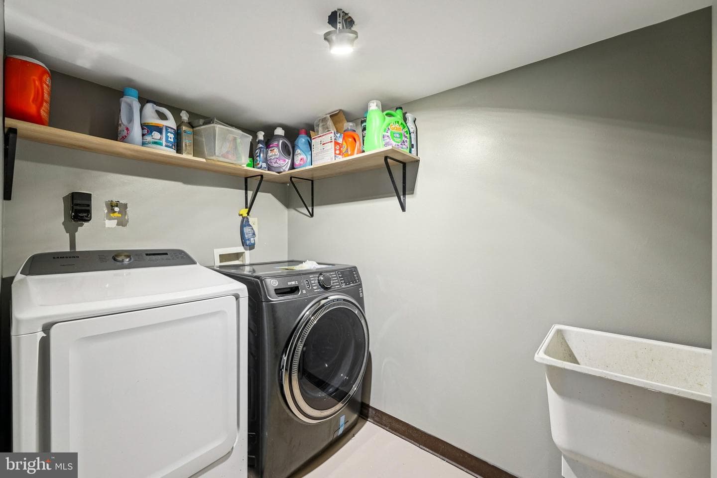 606 Mason Avenue photo 30